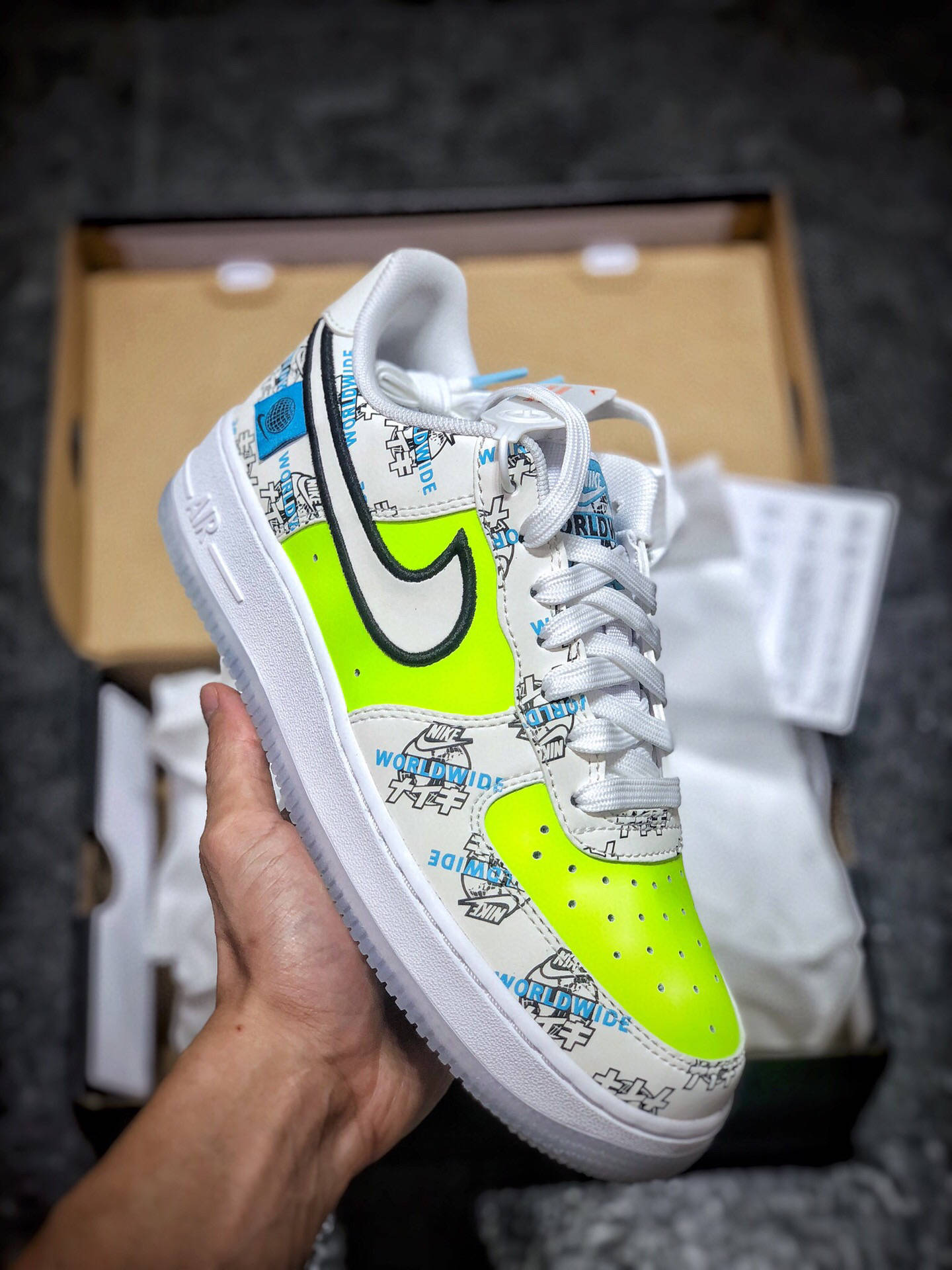 nike worldwide black/flash crimson-green 日文限定运动鞋