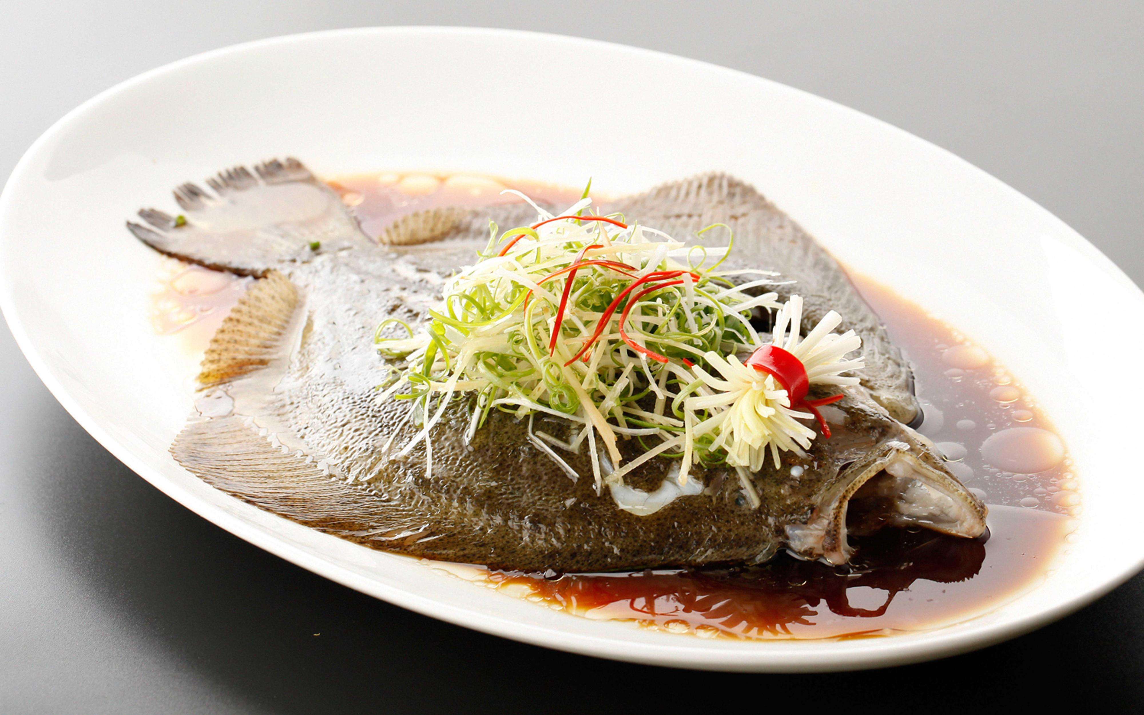蒸鱼3,蒸蒸是一种常见的烹饪方法,其原理是将经过调味后的原材料放在