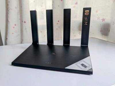 对比华为ax3 pro和小米ax3600信号哪个好,网友:不公平的较量