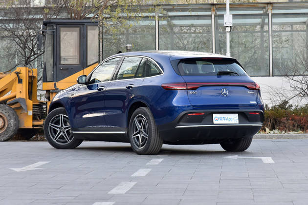 69秒破百续航415公里北京奔驰eqc350上市售4998万