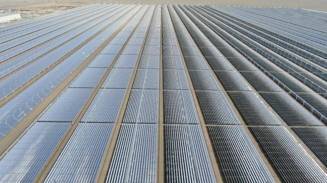 兰州大成敦煌50mw熔盐线性菲涅尔式光热电站举行投运仪式