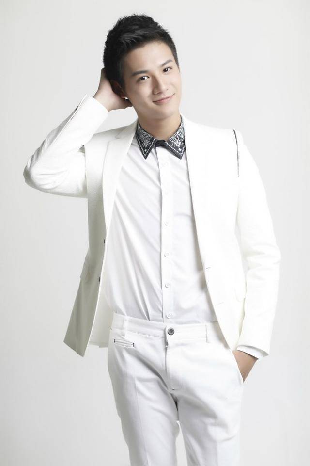 原创他19岁出道,因《古剑奇谭》崭露头角,如今凭一部网剧迅速走红!