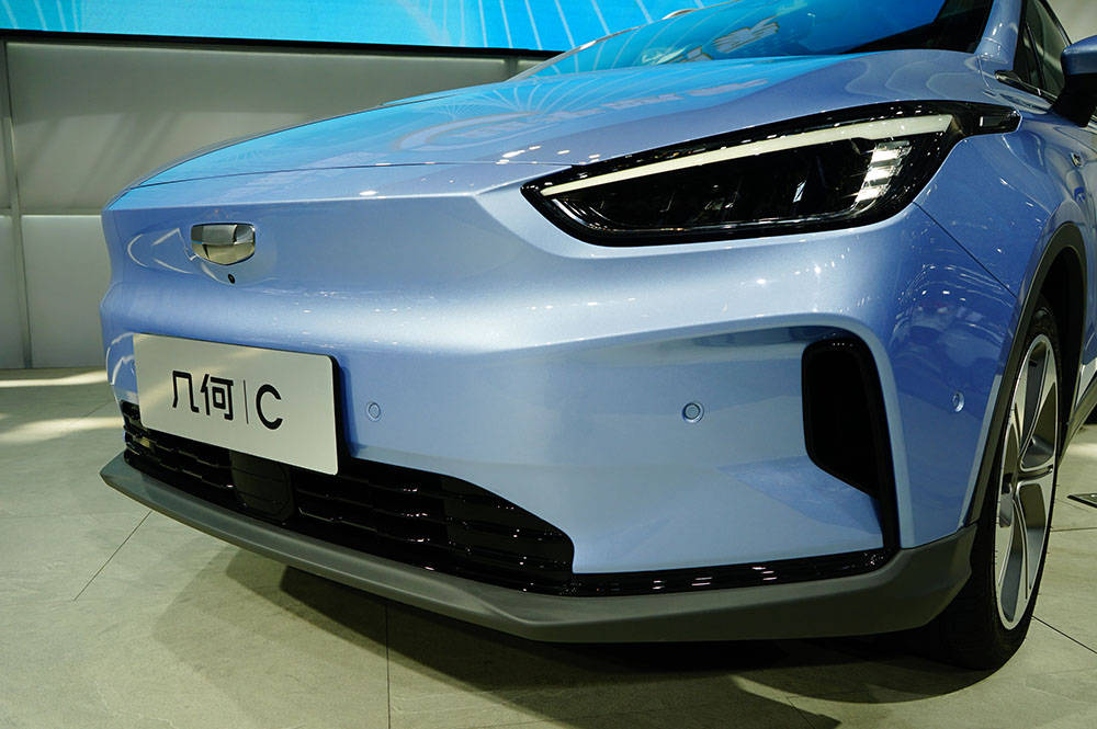 2020粤港澳车展实拍:有设计感,续航真实的几何c