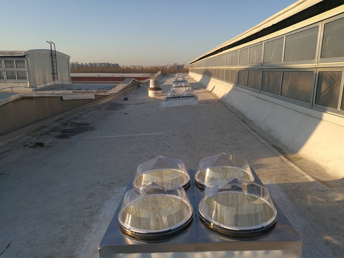 地下室如何折射采光？导光管采光系统来帮忙_自然光