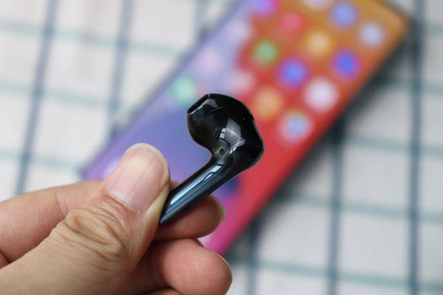 vivo x50系列最佳拍档!配件打磨一流,两个配件让体验起飞_耳机