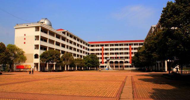 原创江西上饶卓尔不群6所好高中玉山一中不遑多让其他5所你可知晓