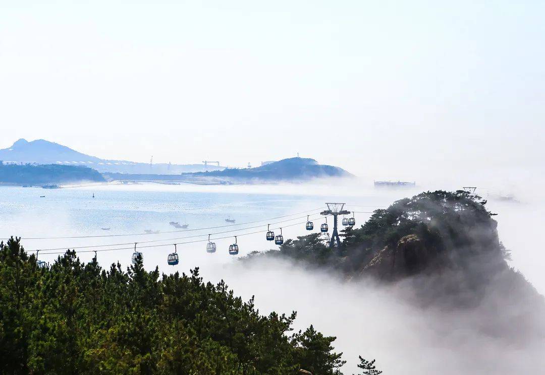 罕见绝美平流雾惊现威海成山头再现云海胜景