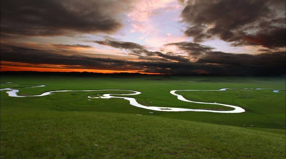 "蒙古族母亲河"克鲁伦河