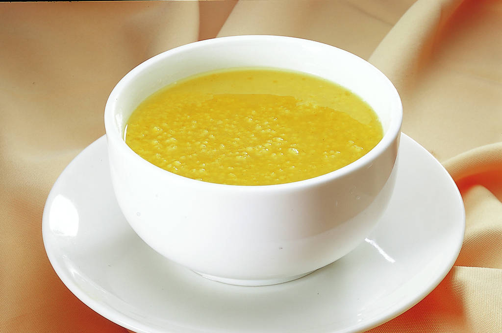 小米粥的做法和功效,教你熬出粘稠又香的养身粥