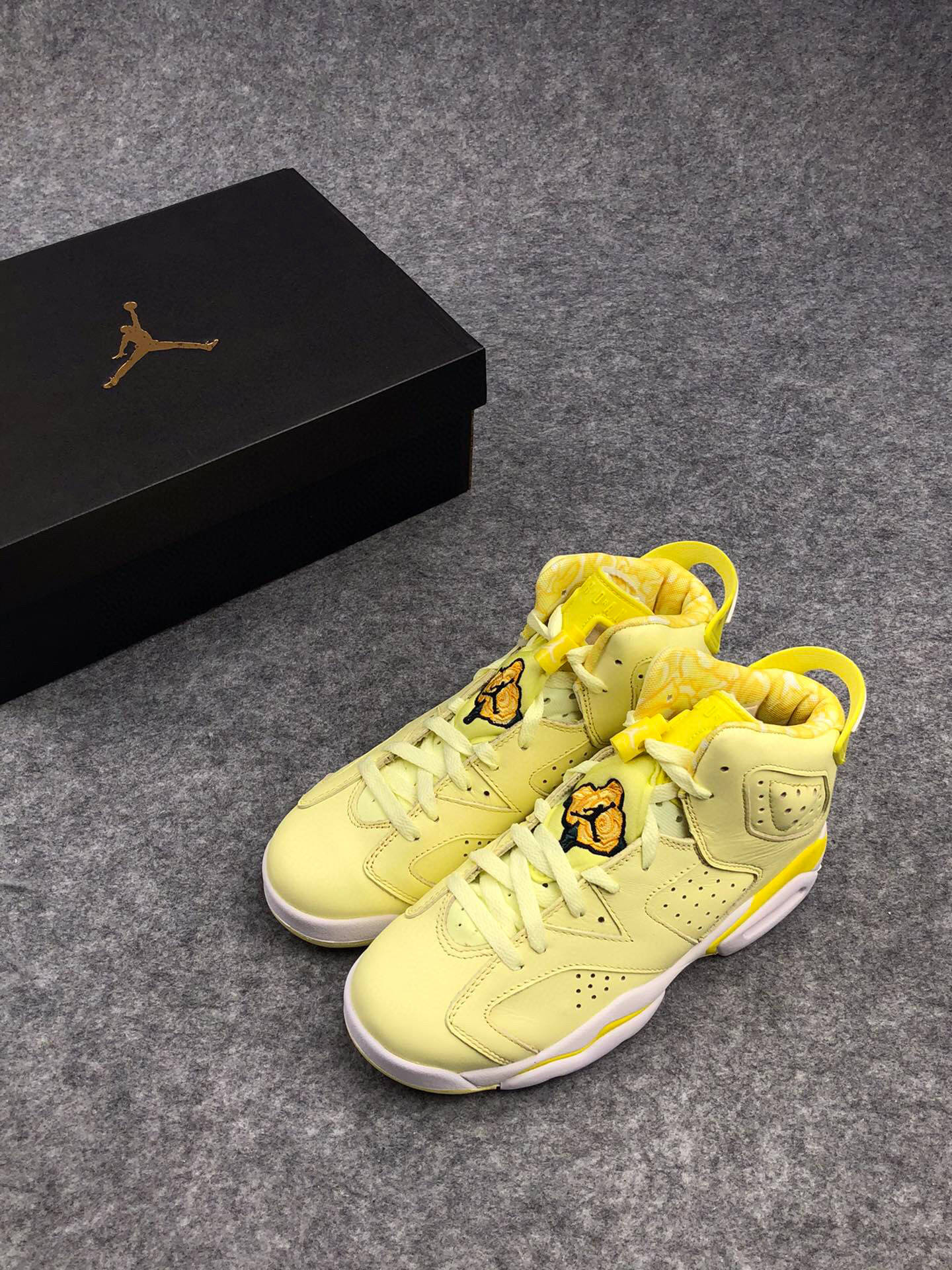 乔丹aj6花卉刺绣 air jordan 6 gs floral dynamic yellow 柠檬黄篮球