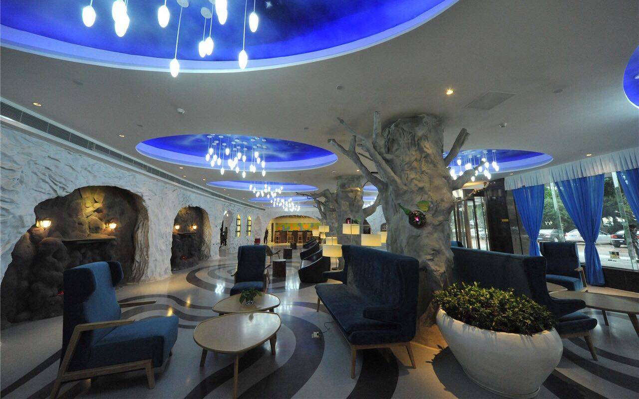 原创宿优品上海的这家亲子主题酒店宛如动物园童话般的装修处处都是小