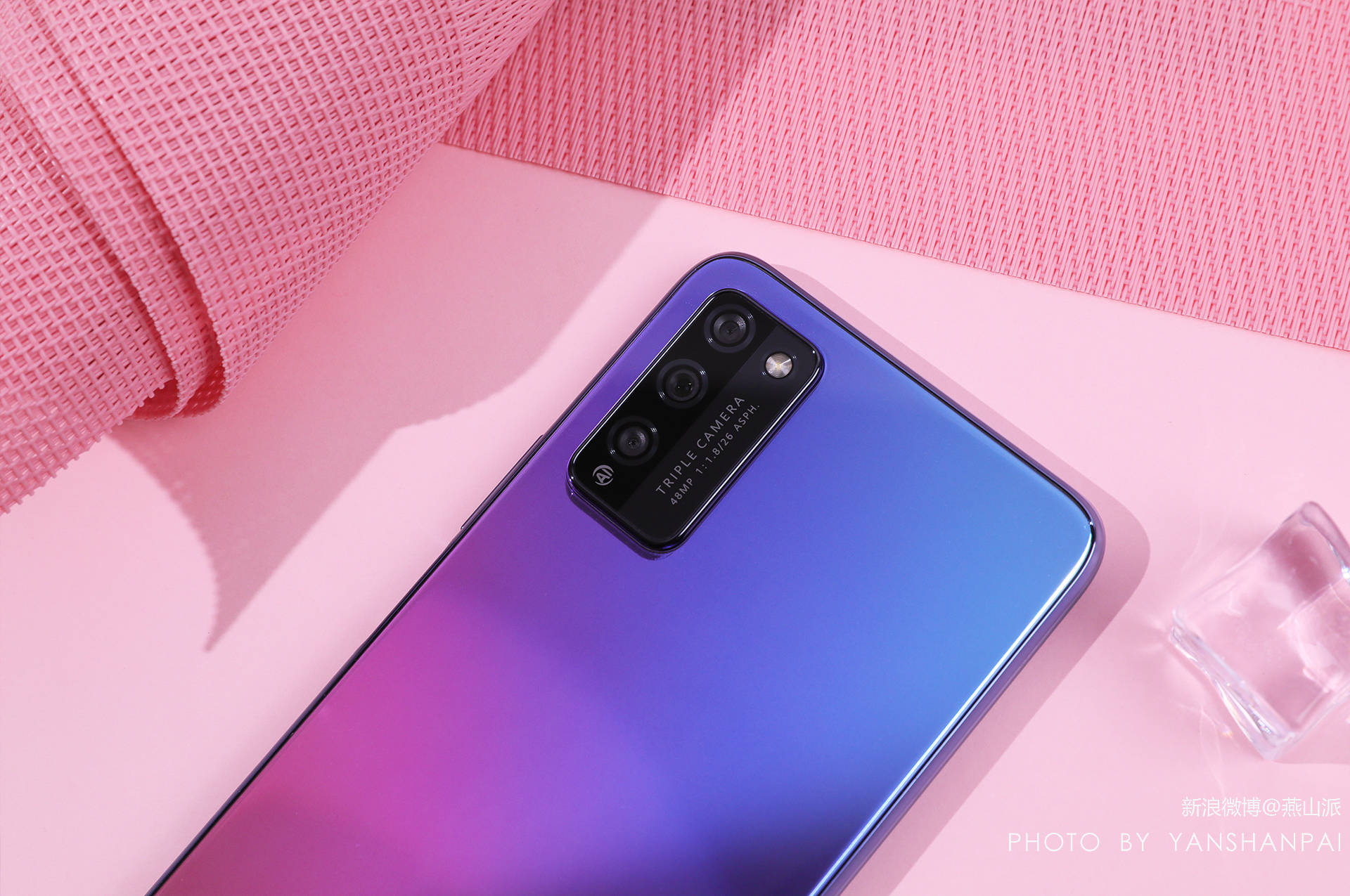 感受活力与青春的灵动,图说便宜又好看的荣耀30青春版夏日彩虹