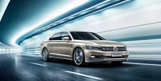 上汽大众为清库存下血本:6缸帕萨特直降14万,购车还送2万礼包