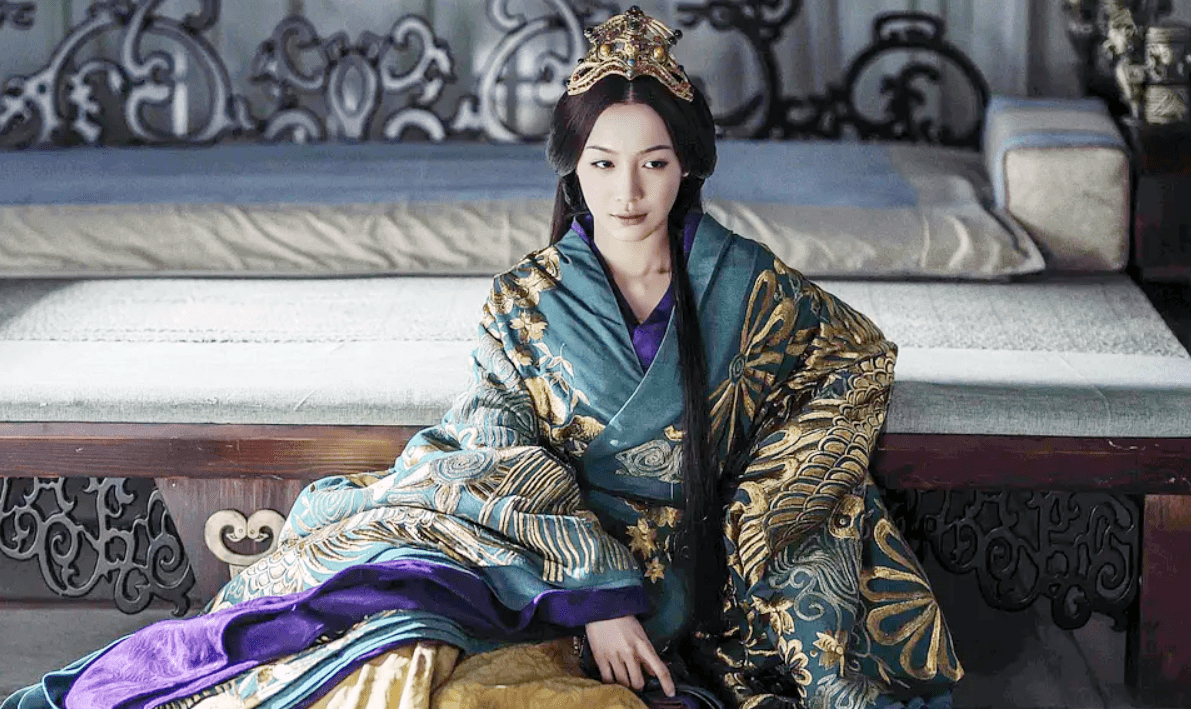 原创齐国派人来贺,为什么赵国太后不表感谢,反而先问3男1女的近况?