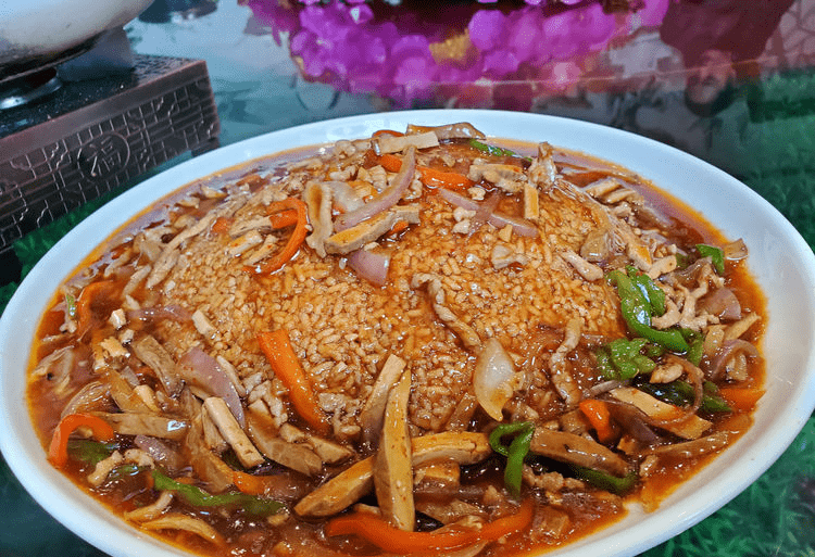 行走安徽旅行后,发现最喜欢的还是宁国美食,可谓是独具特色_锅子