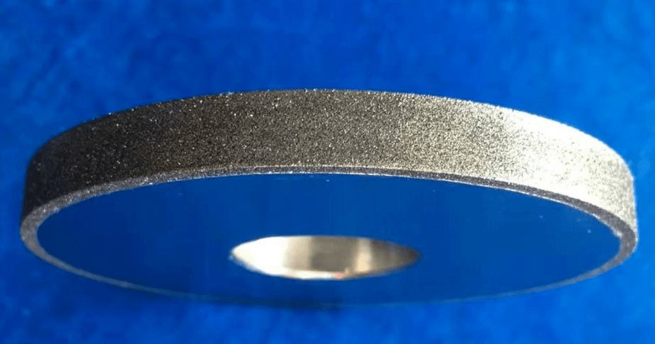 原创坚硬无比的金刚石镶在钢板上?全靠一层镍裹着,这就是电镀金刚石