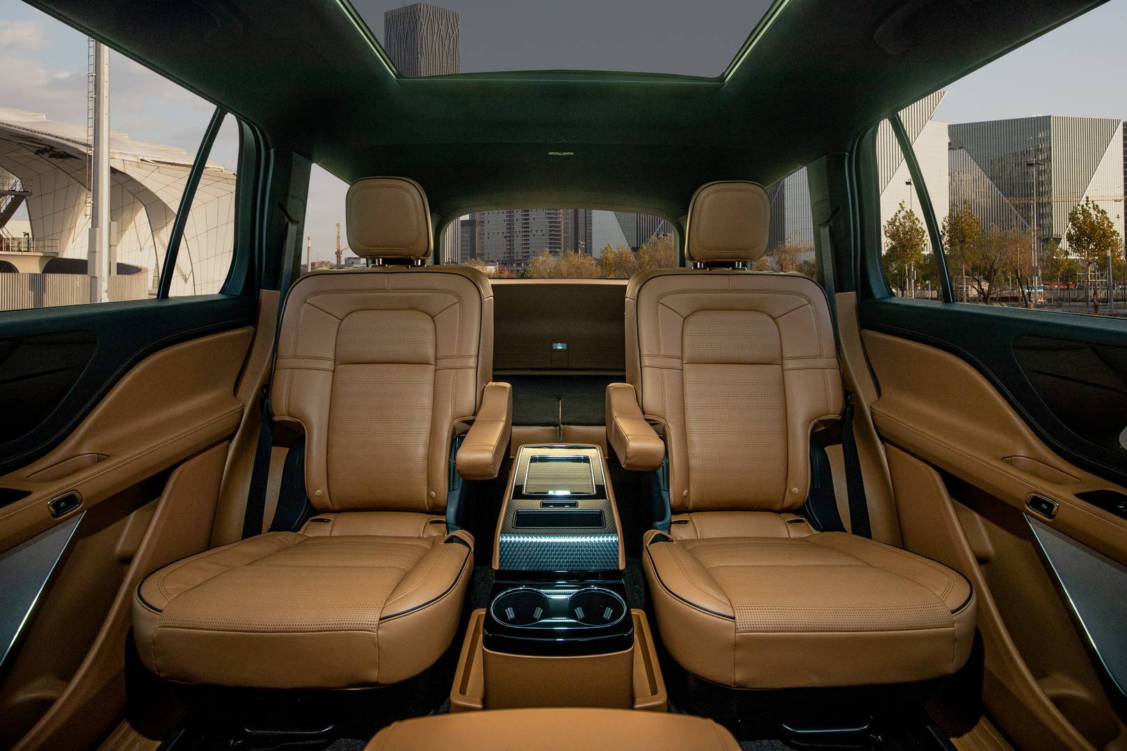 首款中国智造大型美式豪华suv林肯飞行家aviator今日上市