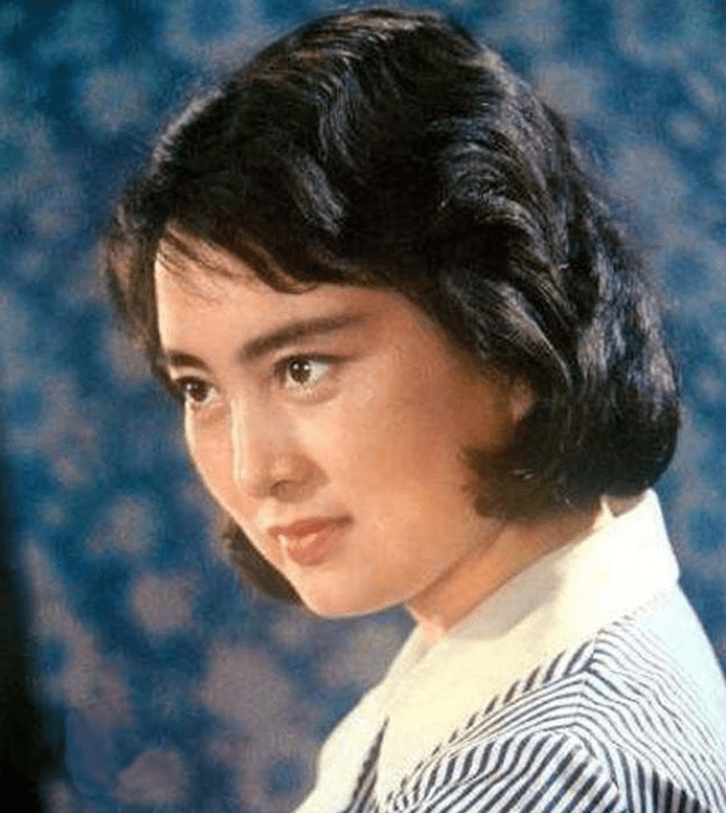 "北影三朵金花"张金玲,电影遭禁,事业巅峰期消失,而今人生状况怎样?_