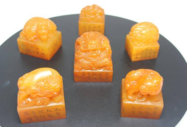 田黄印章一组六方雍心宝玺