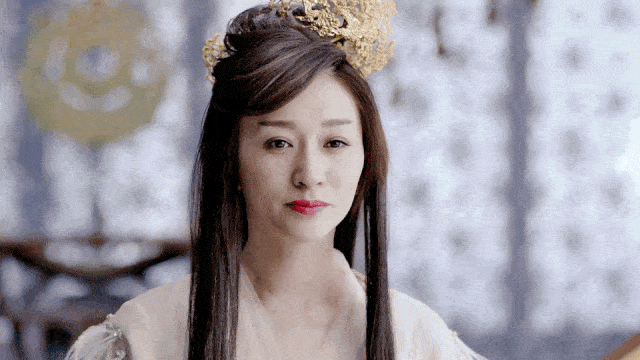 李小冉代言沫晗依美:携手品牌演绎都市快时尚