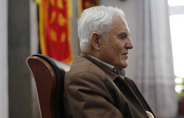 外国弃婴被北京夫妻收养,长大毅然援疆建设,常说:我是中国人_李忆祖