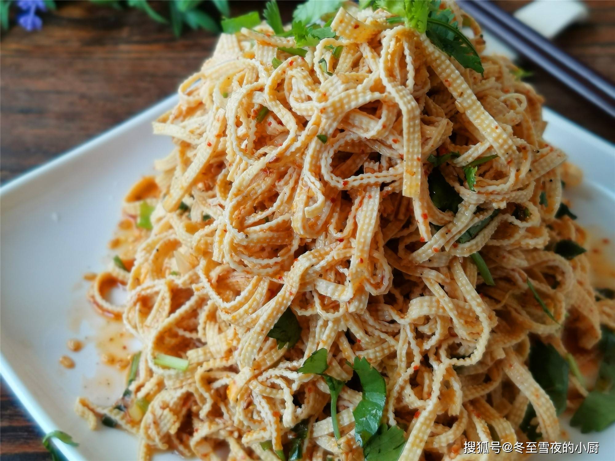 原创夏季吃干豆腐凉拌最受欢迎分享8道干豆腐凉拌做法开胃下饭