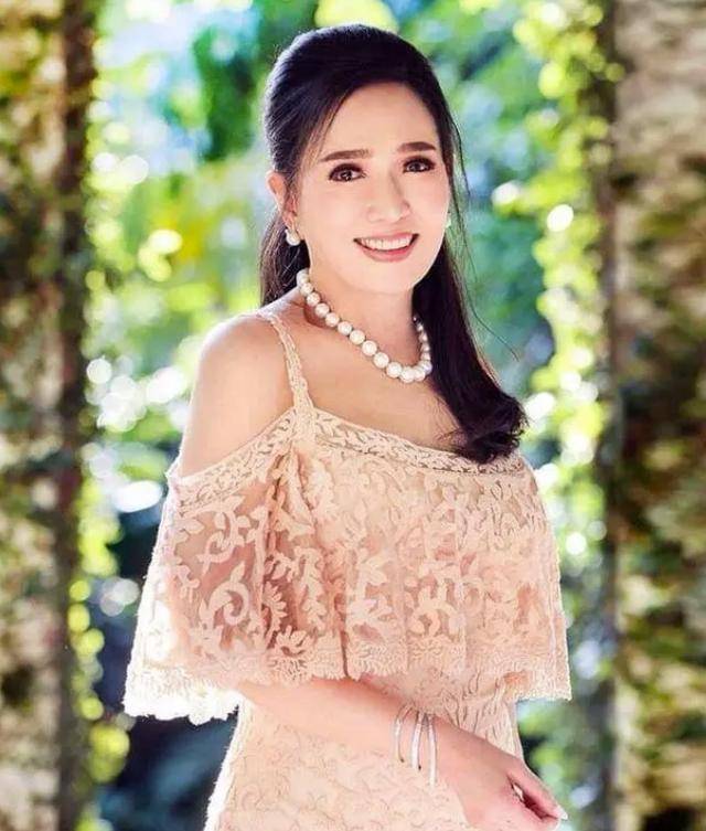 原创泰国首位环球小姐身高164却有绝美容颜72岁像27岁靠啥冻龄