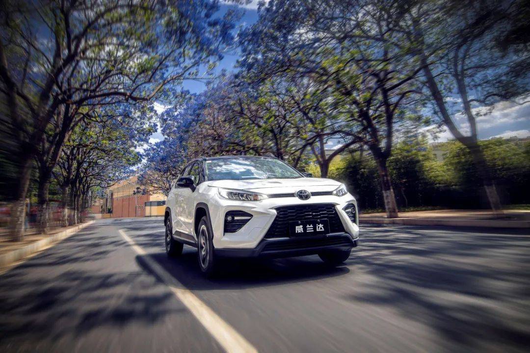 混动efour成就最强杀手锏解读广汽丰田威兰达双擎版