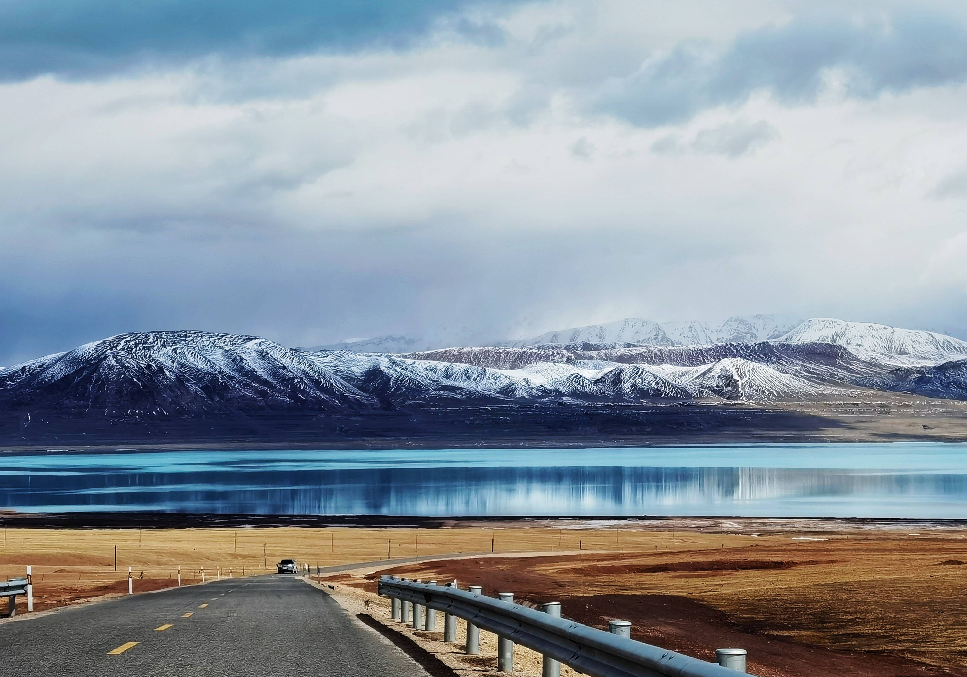 新藏线g219最新路况,多是柏油路面,最后一千公里是挑战