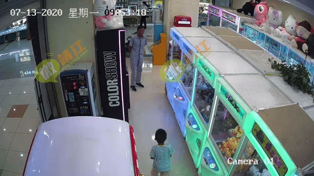 微靖江靖江一位爷爷当着3岁孙子面偷东西令人心寒