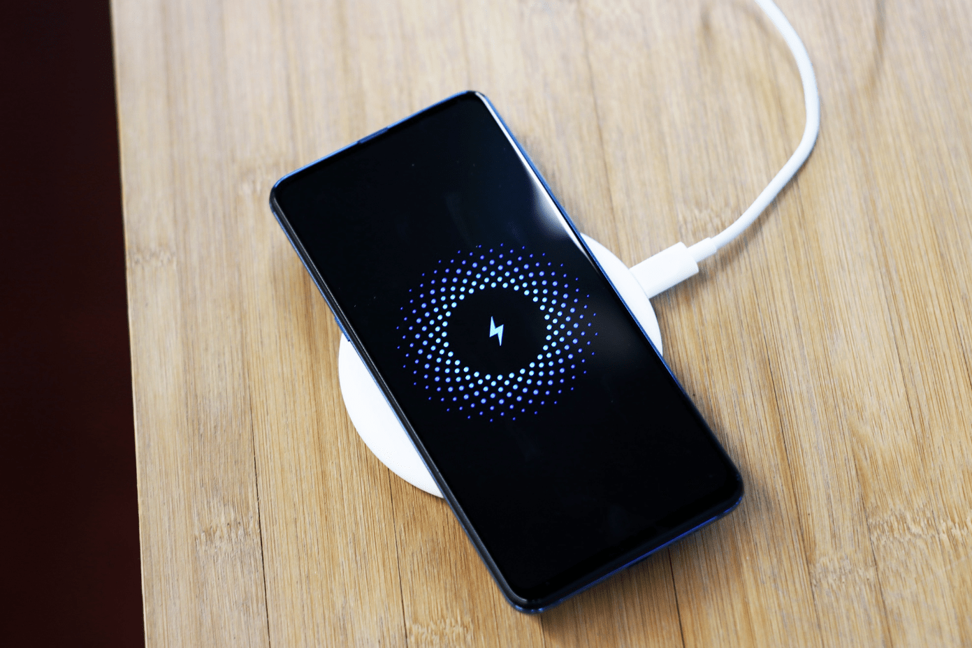 vivo发布120w极速充电技术 15分钟充满电_手机搜狐网