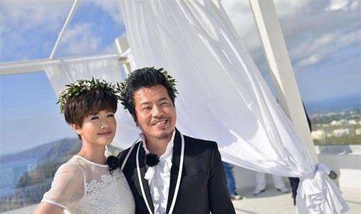 有一个优秀的制作人,他们像千里马和博乐,像周杰伦的金牌制作人方文山