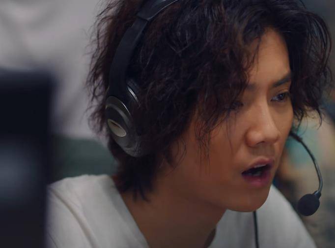 原创鹿晗《穿越火线》造型曝光,一点都没有偶像气质,却帅出了新高度