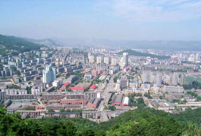 本溪市平山区有,平顶山,太子河,盛产弥猴桃历史文化诵读_辽宁省