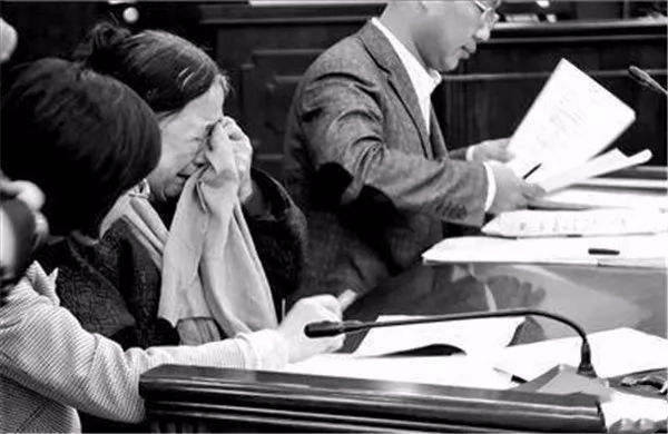 原创著名画家许麟庐去世,子女为拿遗产将母亲送上法庭,最终结果如何