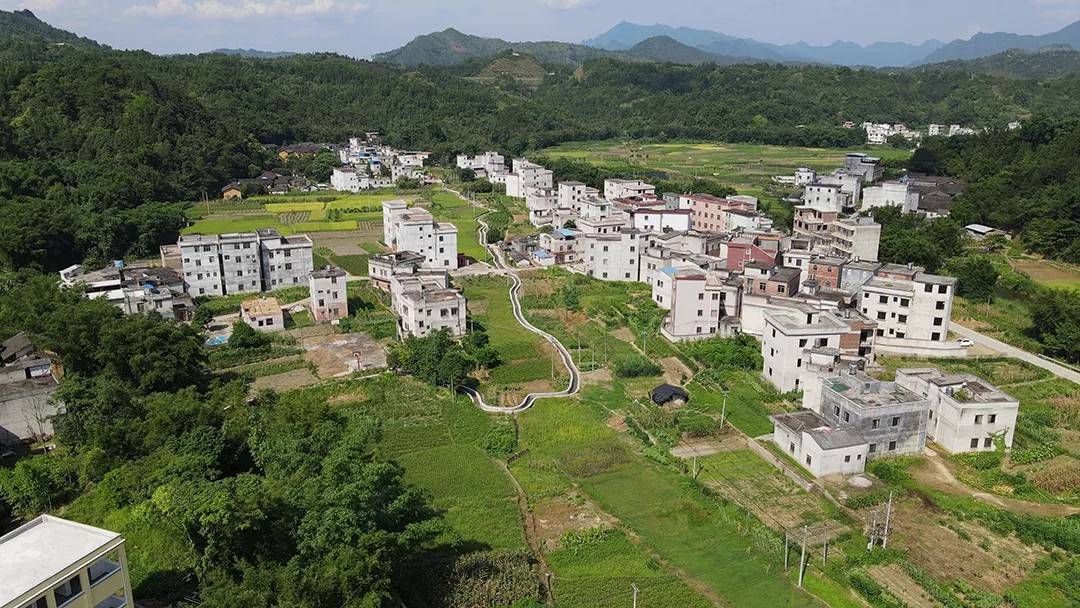 贵港市平南县大鹏镇大山村全貌