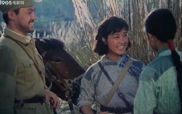原创电影《小花》的两首歌曲藏有玄奥,一窥被严重低估的《桐柏英雄》