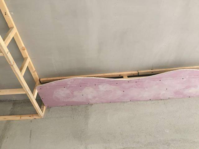 打底木方都是经过精心挑选的