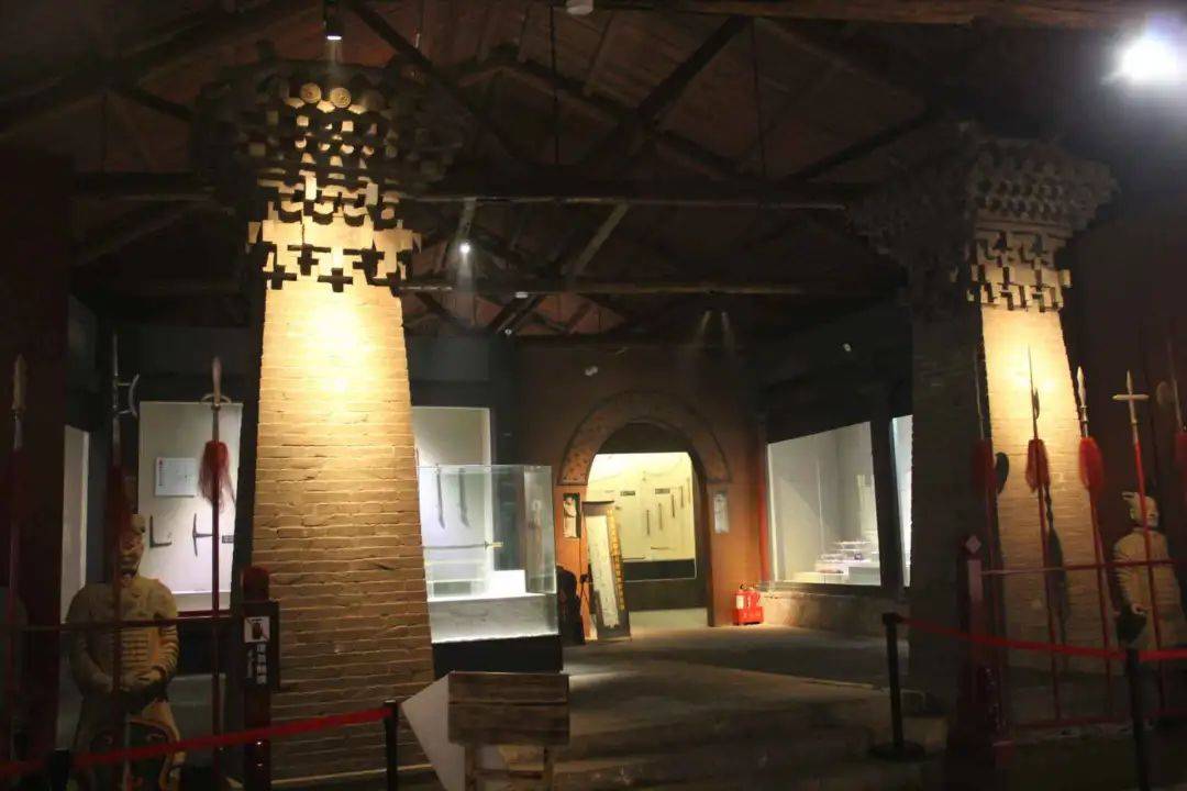 晋地宝藏 |平遥县文涛坊古兵器博物馆:古城古院里,古兵器定格"手上