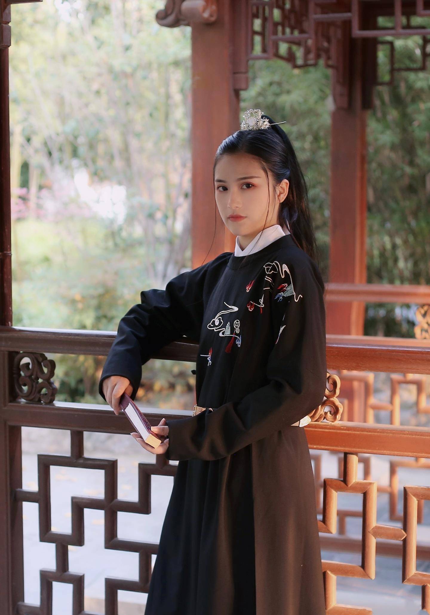 清冷汉服女神扮男装,无论是小姐姐还是小哥哥,我全都要