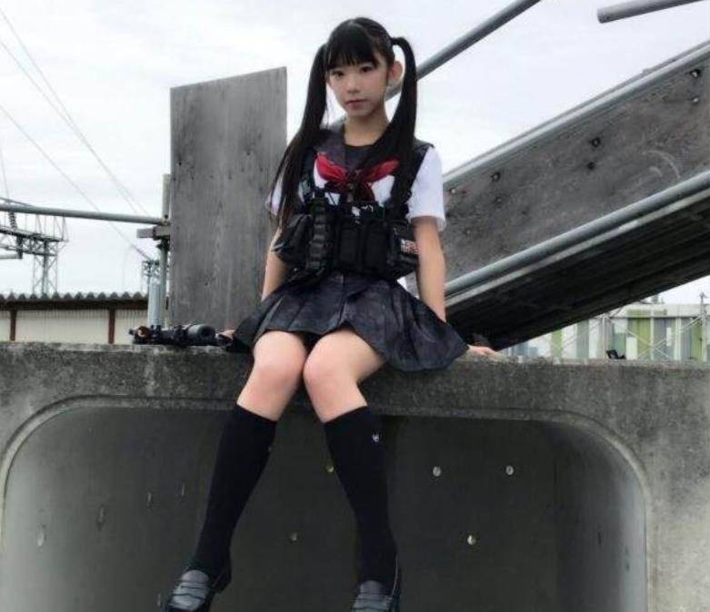 hello,大家好很高兴又跟大家见面了,提起合法萝莉这个词汇,相信二次元