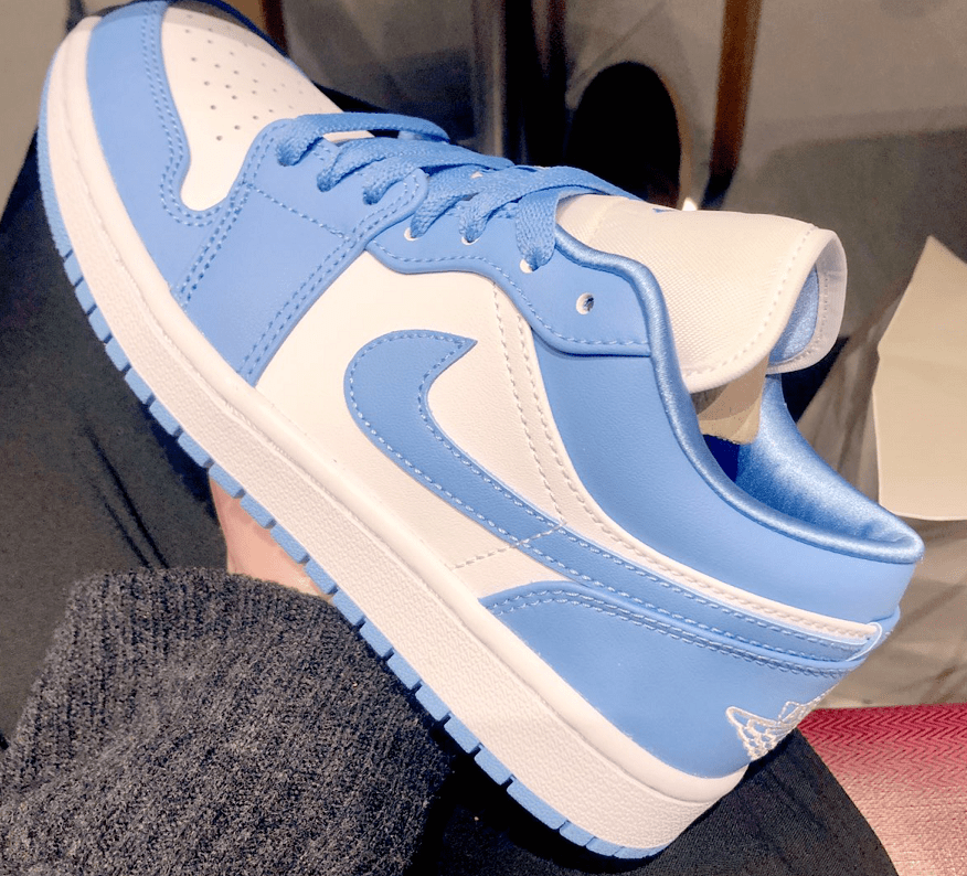 aj1 low university blue 可惜鞋款为女款版式,目前最大的尺寸在44