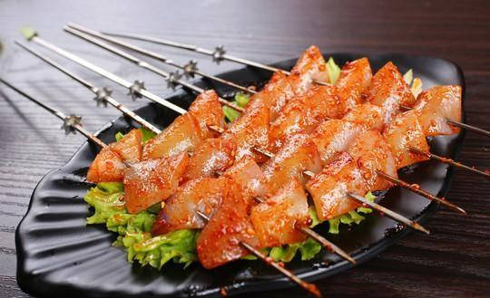 原创烤猪皮,你吃过吗?烤的滋滋流油,软糯香滑,你不馋么,上教程