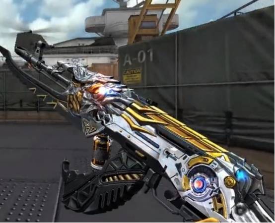 说这款手斧,这与经典手斧的模型真的是大相径庭,整体造型充满了魔幻风