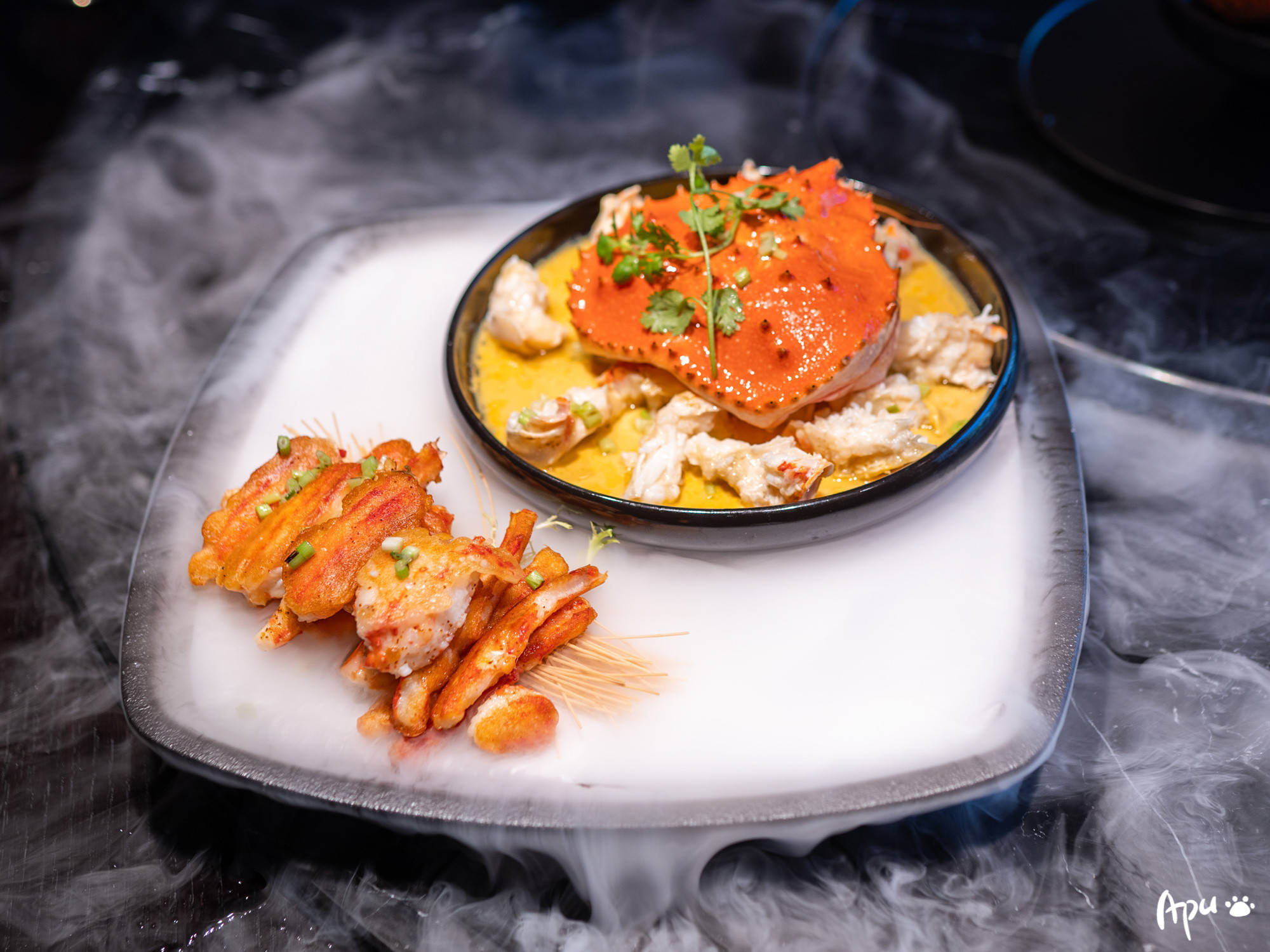 这摆盘,这创意! 给主厨加鸡腿! 油光闪闪,令人垂涎欲滴!