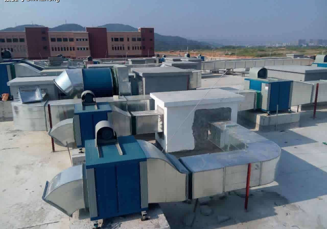 公共厨房排烟井/烟道 | 柜式排烟风机应用案例 | 雅高风机