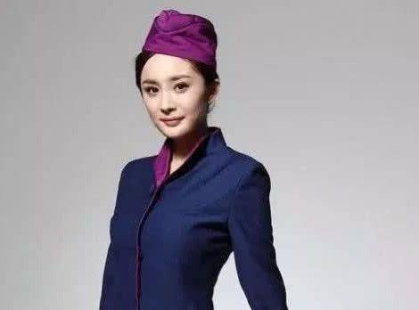 4位女星的"空姐造型",杨幂垫底,赵丽颖第二,第一果然是她!_刘亦菲