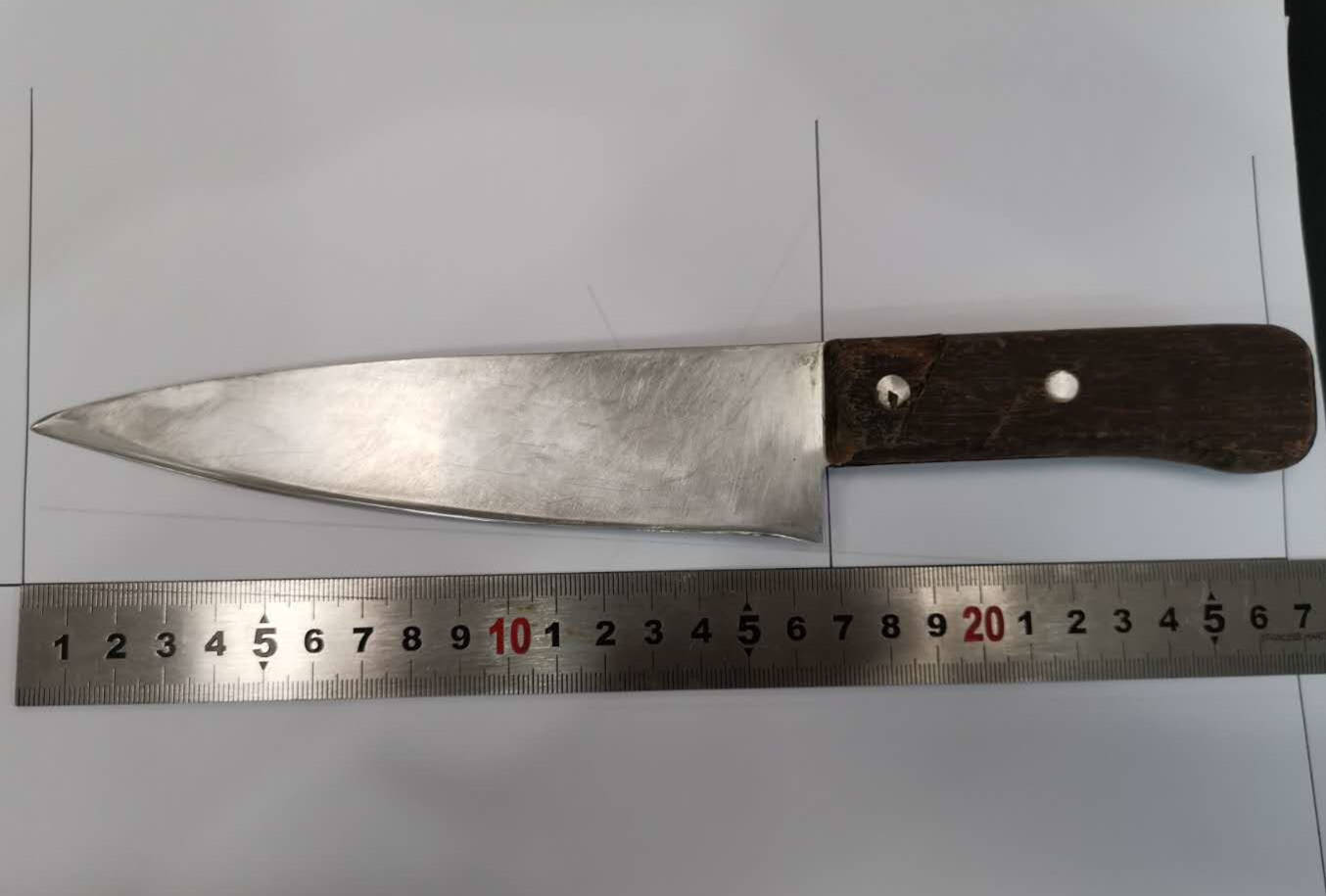 江西:24小时内查获多把管制刀具 铁路警方提醒乘车禁带违禁品_旅客