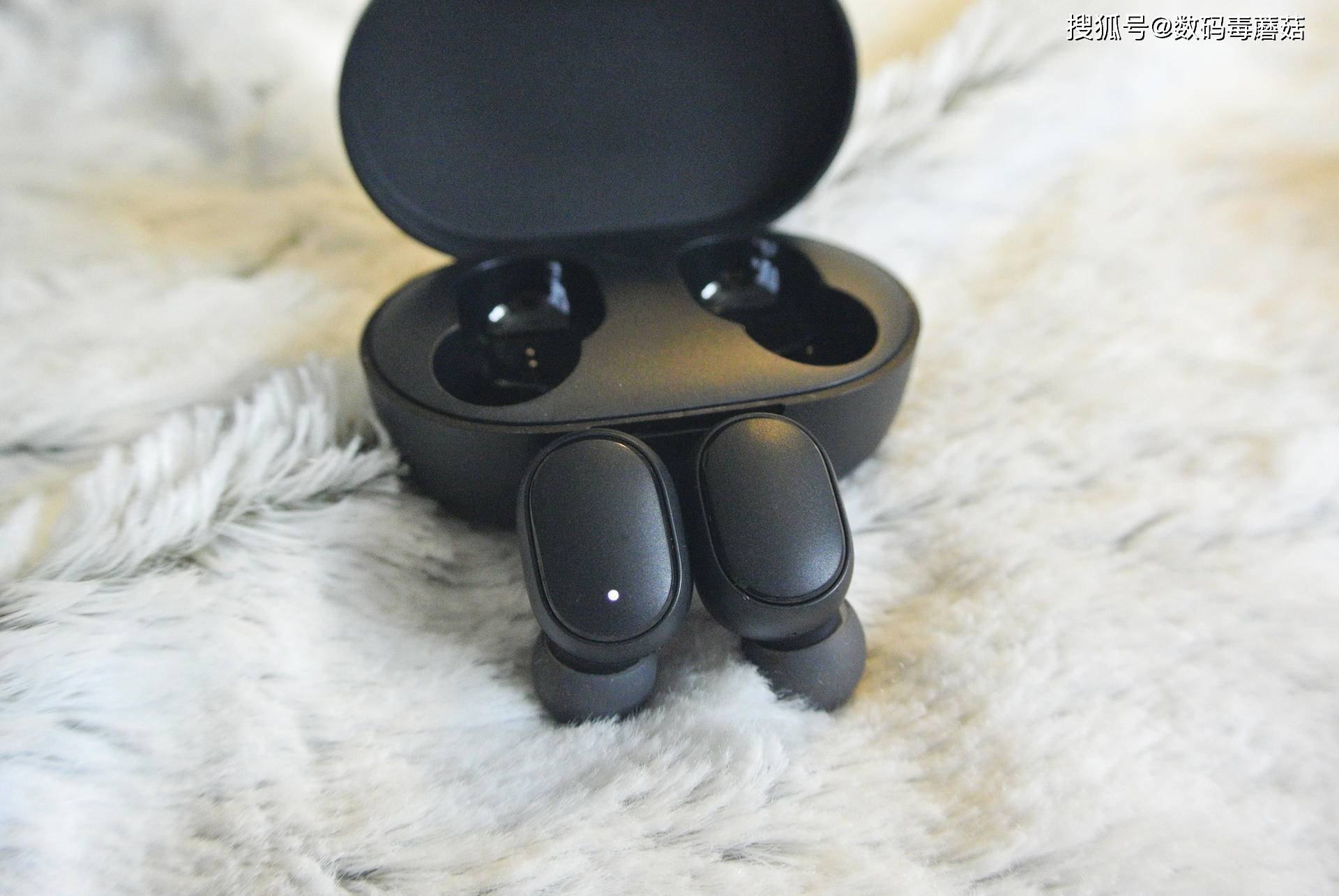 不忘初"芯",性价首选红米airdots 2 开箱测评