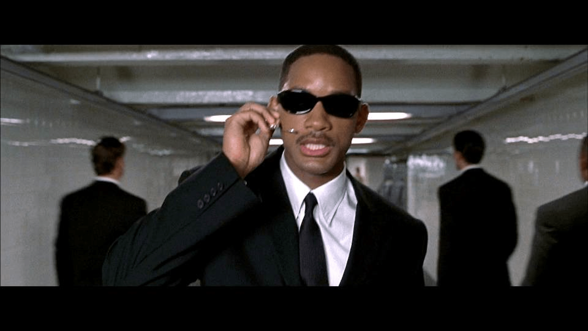 而威尔史密斯本人,却已经是主演过《独立日》和《黑衣人》的一线大咖